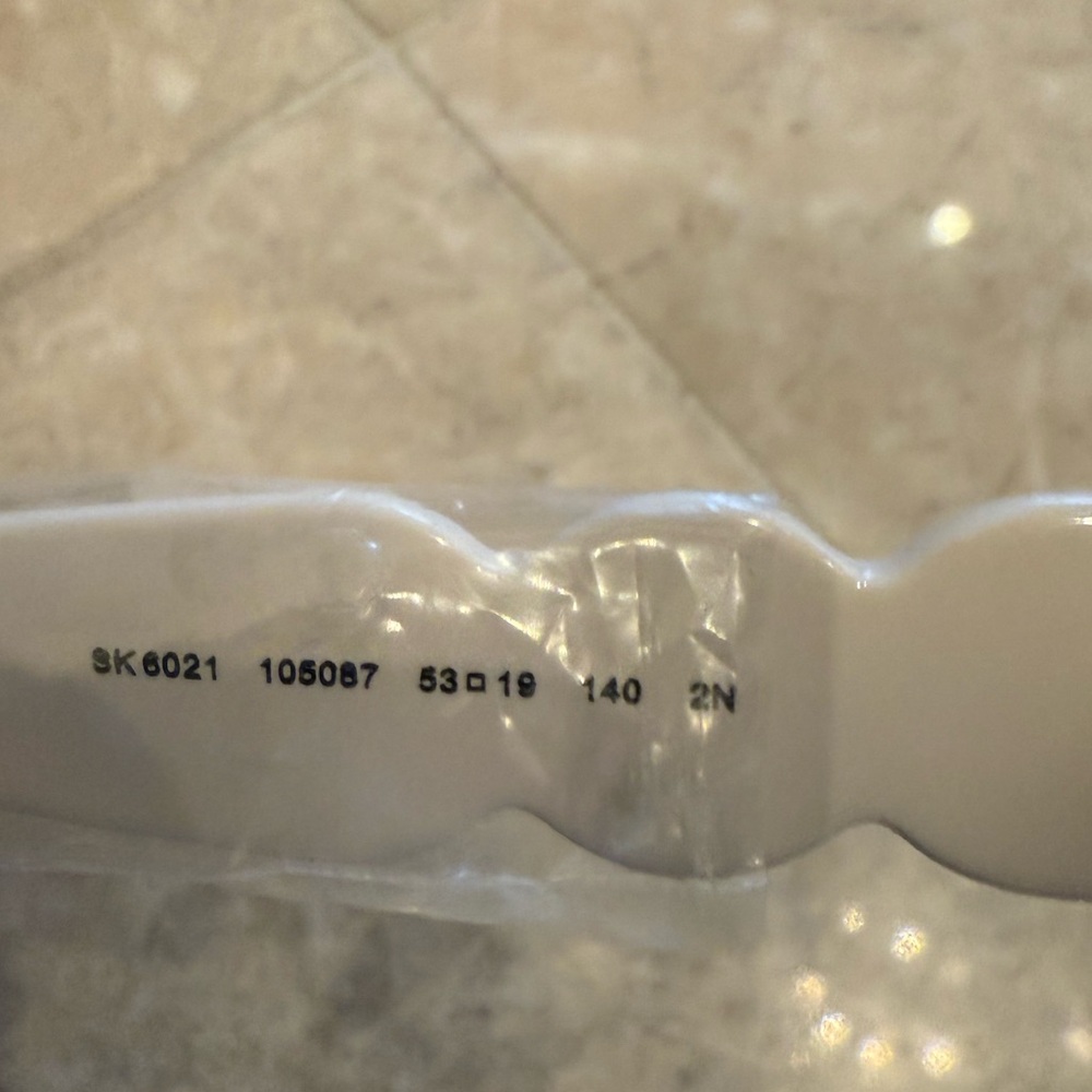 NWT Swarovski Sunglasses - Picture 7 of 7